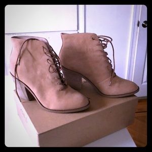 Kelsi Dagger  Jensonni Leather Bootie. Size 10